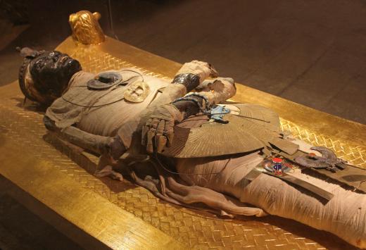 Scientists have been able to get fingerprints from mummies by carefully rehydrating the skin.