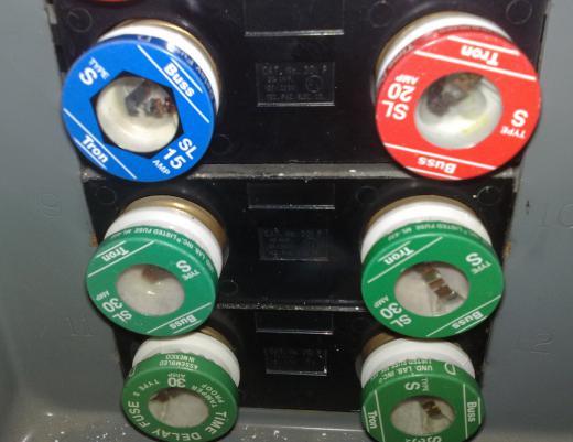 Fuses in a fusebox.