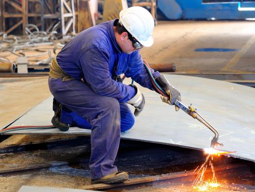 An acetylene torch is often used for work where precision is important, because it is capable of making clean, concise cuts.