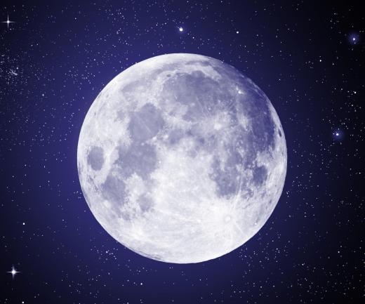 Luna, Earth's moon, is one of the "big seven".
